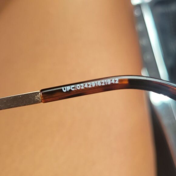 Piranha Lodo Oversize Cat Eye Shield Sunglasses - Picture 7 of 11